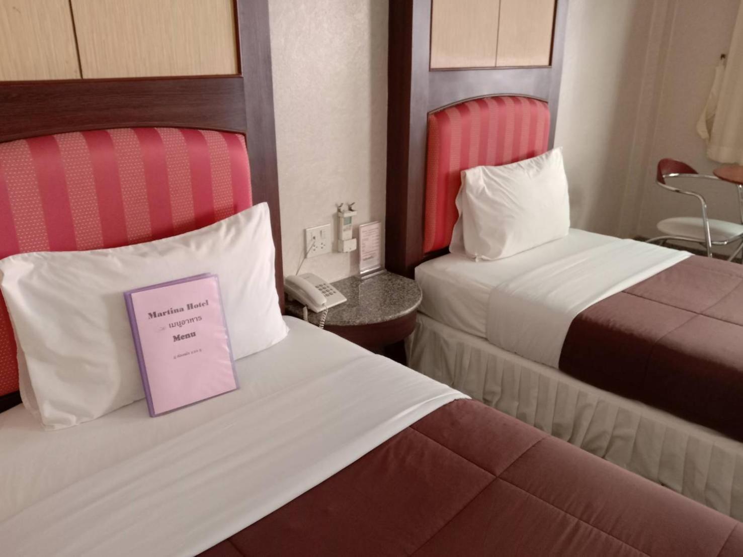 Martina Hotel Surin Bagian luar foto