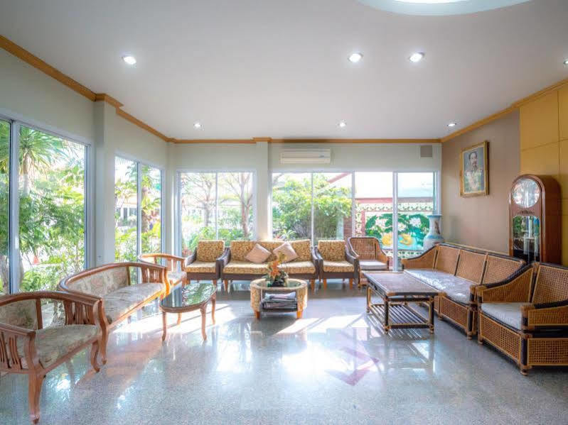 Martina Hotel Surin Bagian luar foto